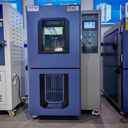 橡膠臭氧老化試驗箱